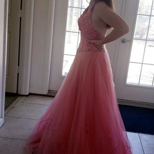 Pink Might Moves size 6